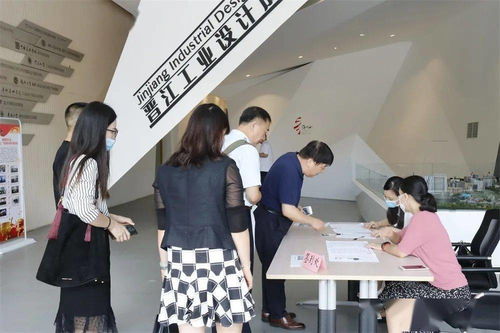萊賽爾纖維開發(fā)應(yīng)用技術(shù)交流對(duì)接活動(dòng)在園區(qū)成功舉行